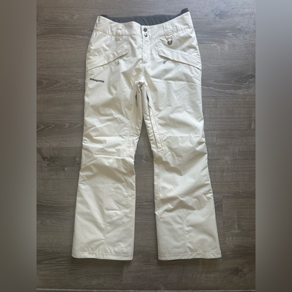 W's Insulated Powder Bowl Pants
Style #
31476 - Picture 2 of 7